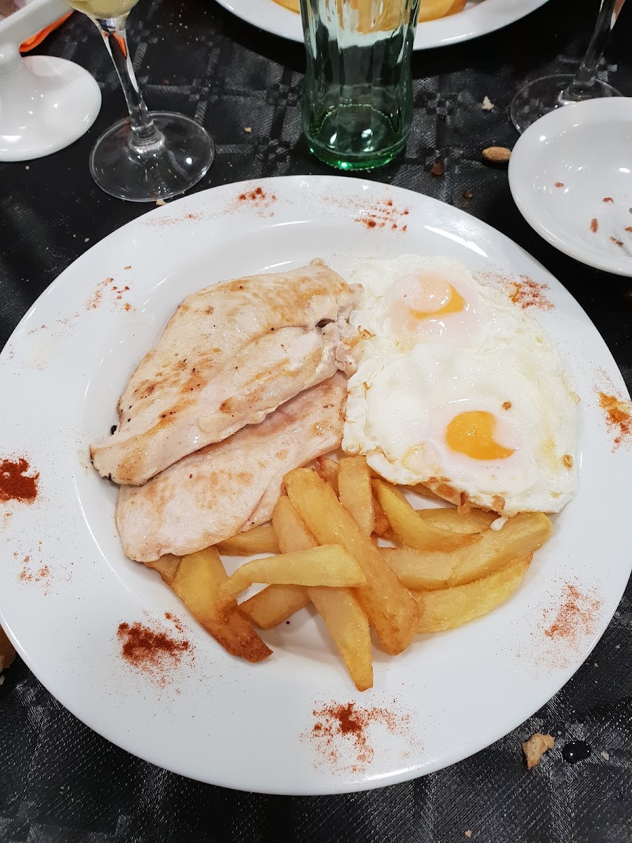 Deja Vu Restaurante Cafeteria-8