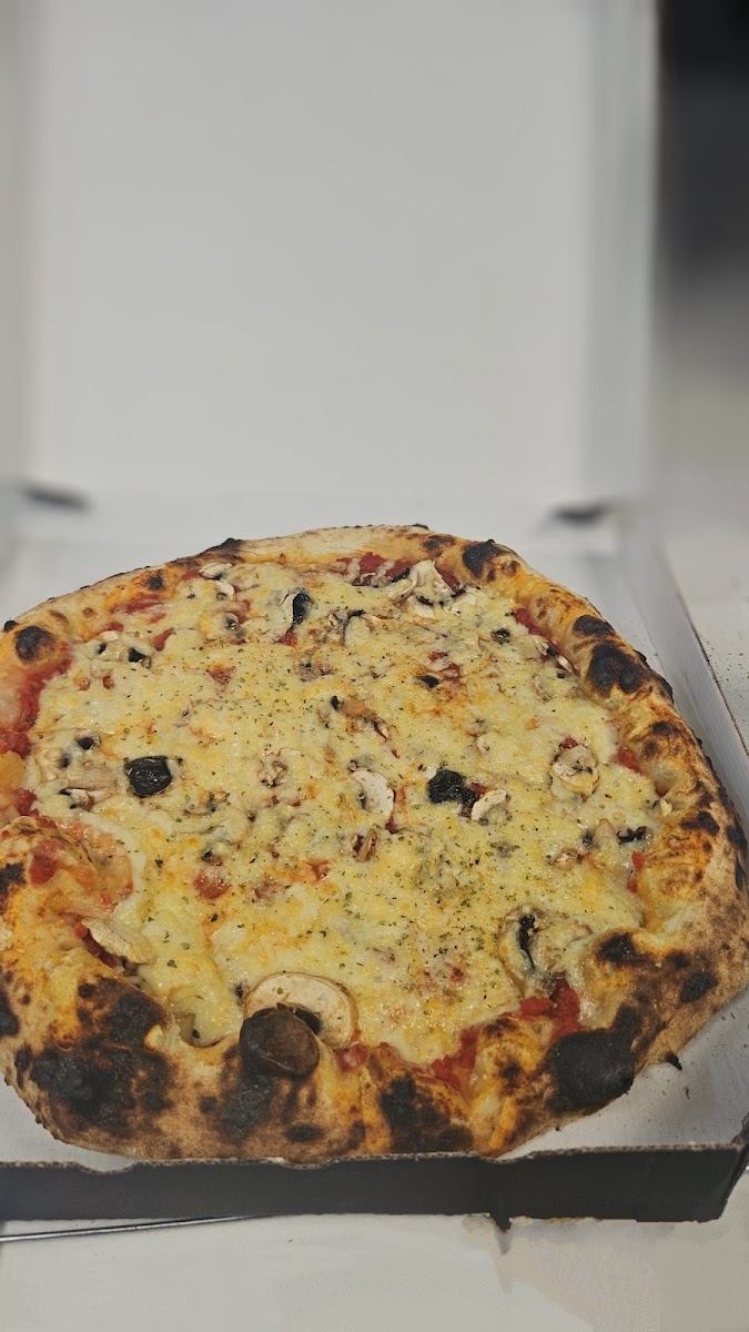Del Giro Pizza Au Feu De Bois-9
