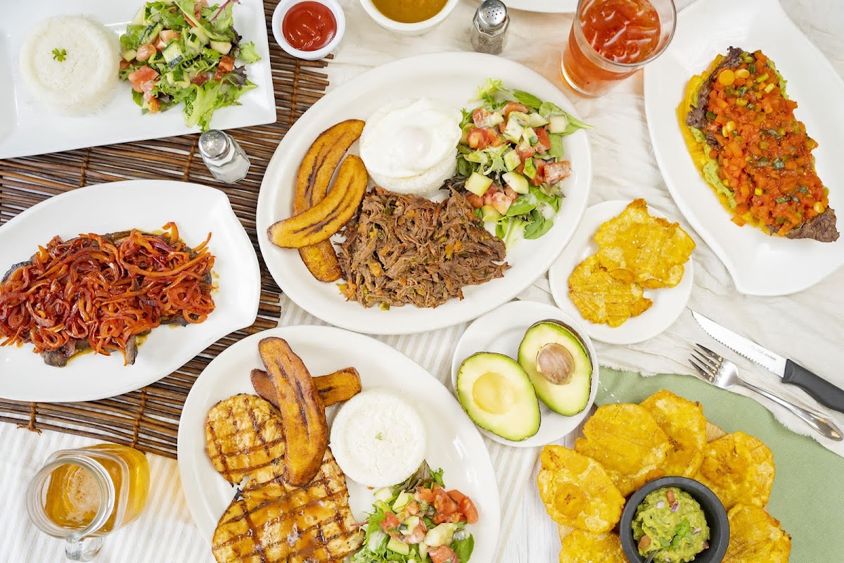 Delicias Colombianas Hyde Park-3