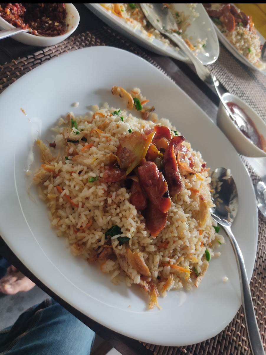 Delish Food & Cafe-7