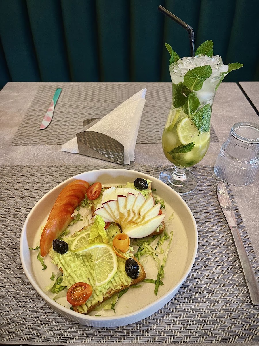 Delish Garden-8