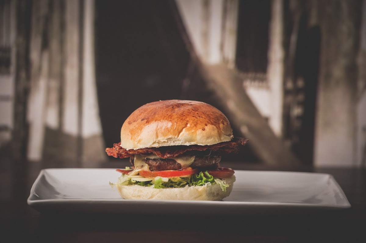 Delivereat Burger & Food-2