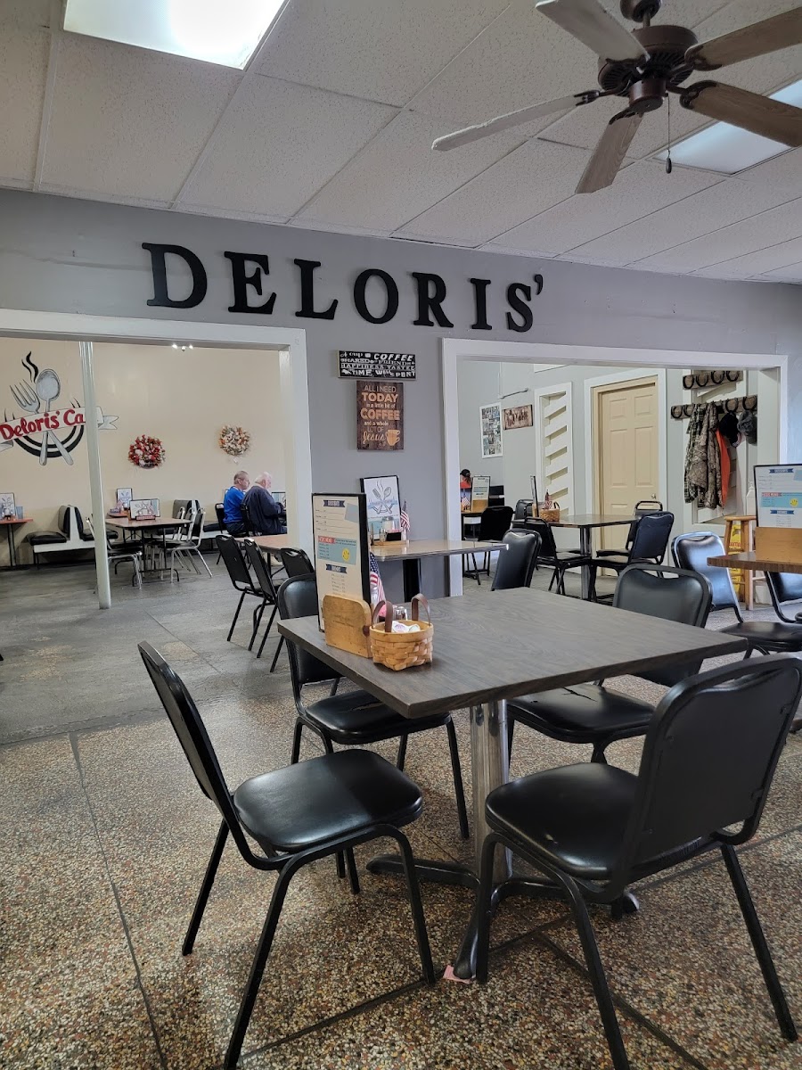 Deloris's Cafe