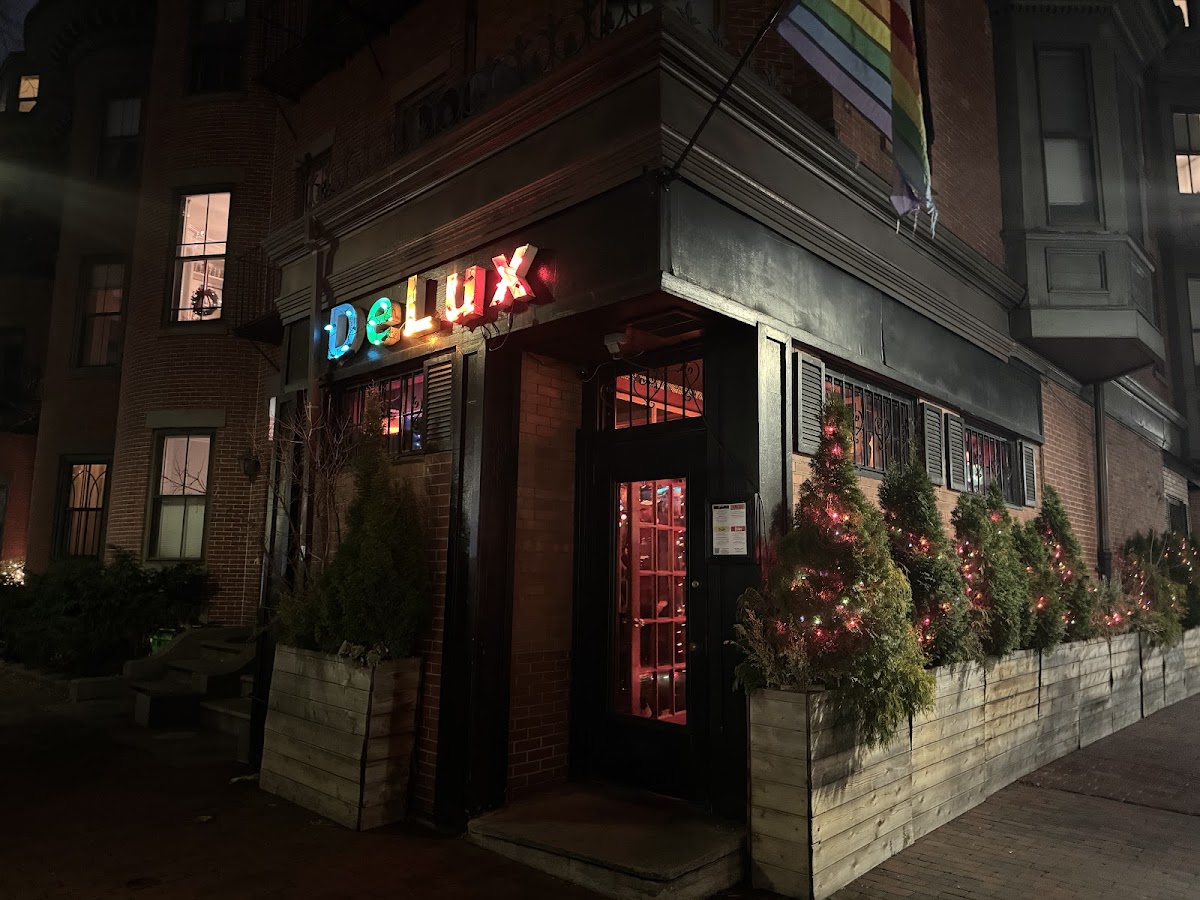Delux Cafe-4