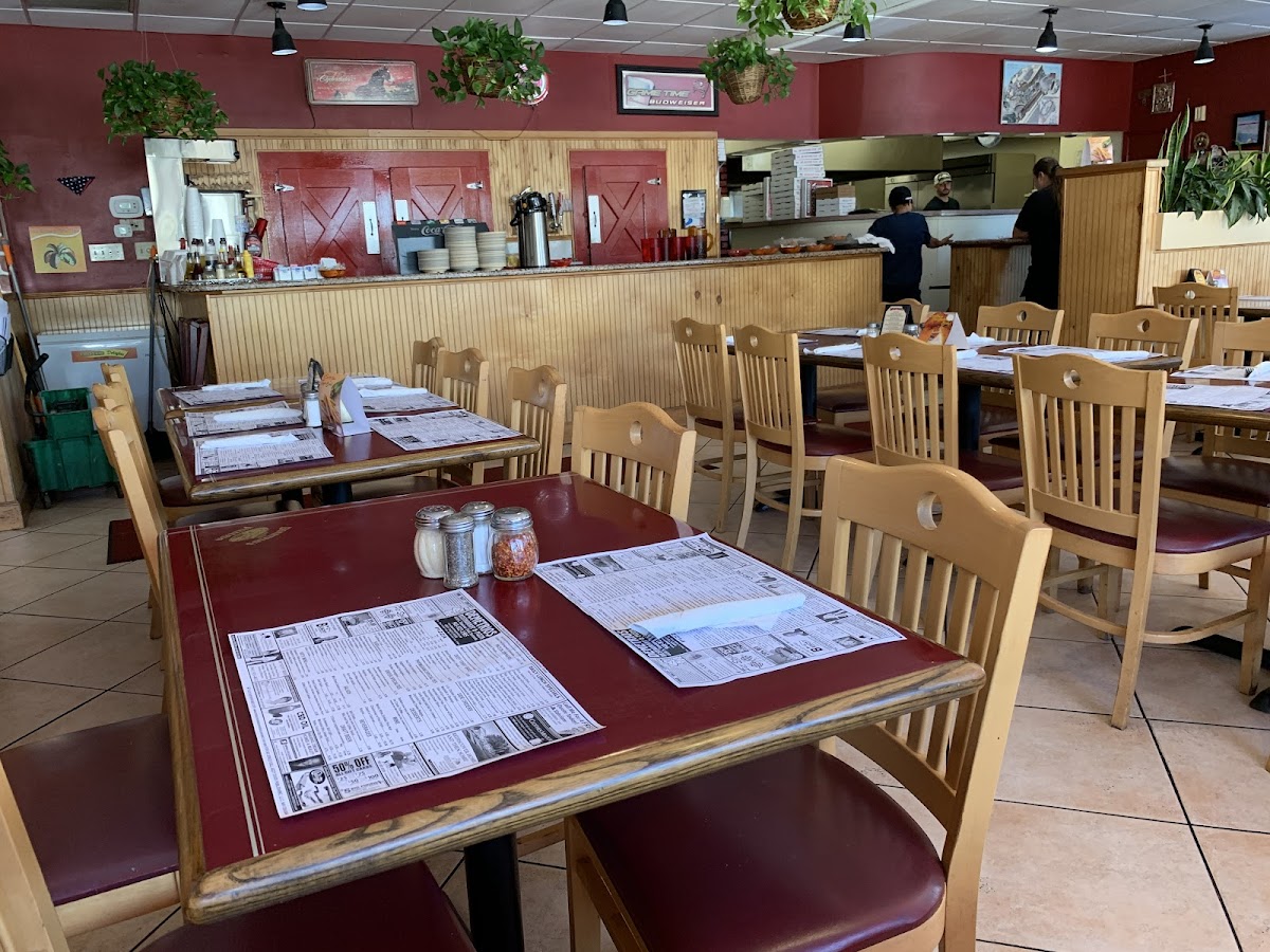 Demetrio's Restaurant & Pizza