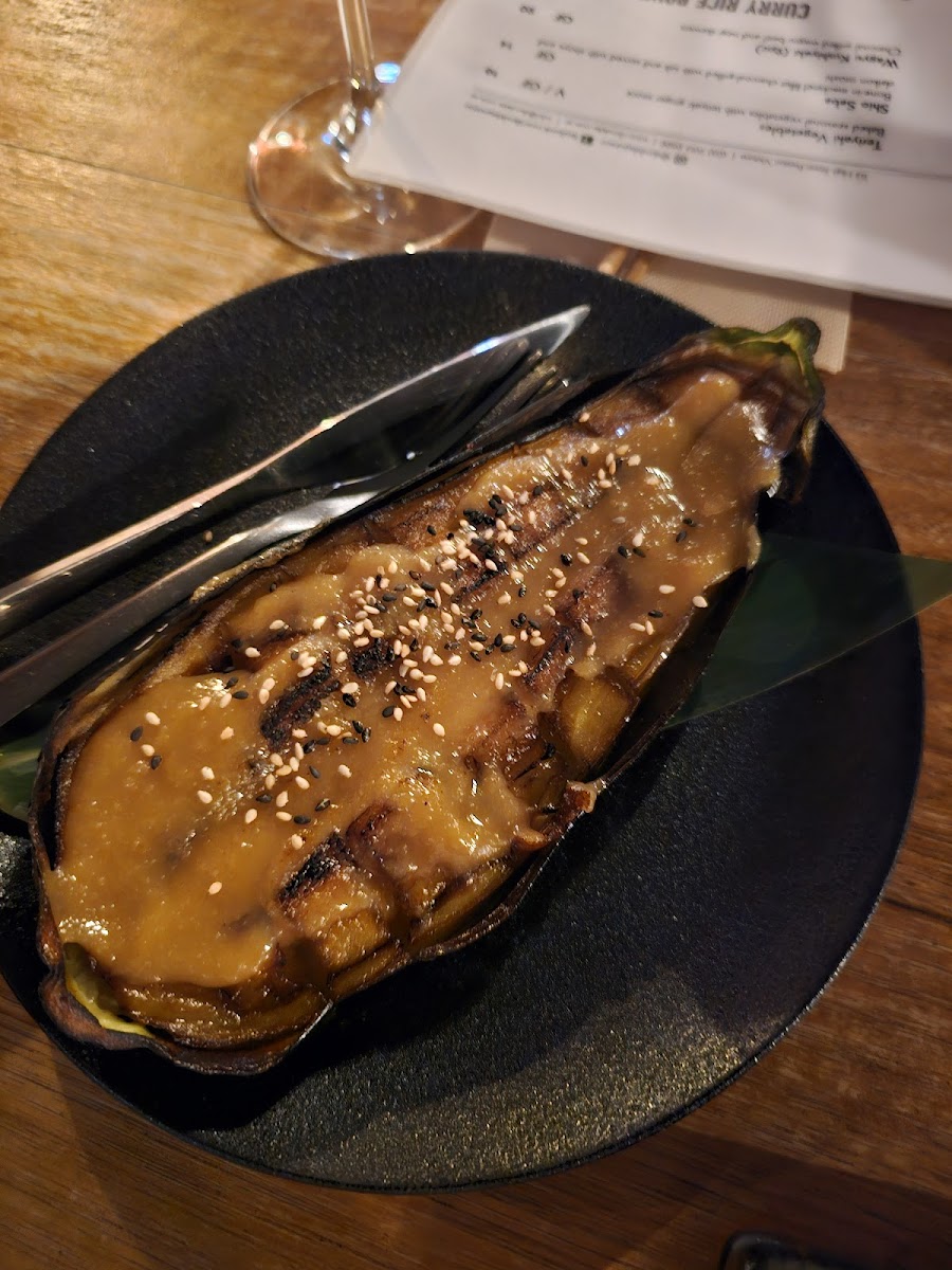 Dendeke Japanese Bar & Dining-5