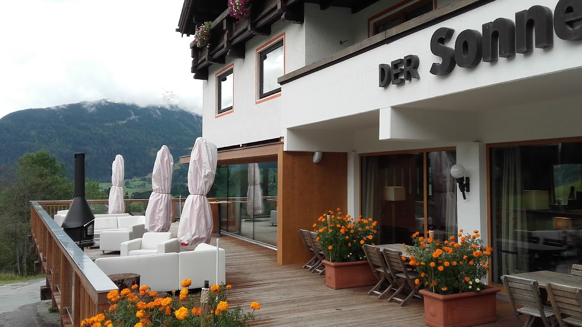 Der Sonnenhang - Restaurant . Appartements