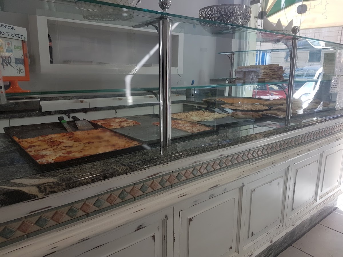 Derby Pizzeria-3