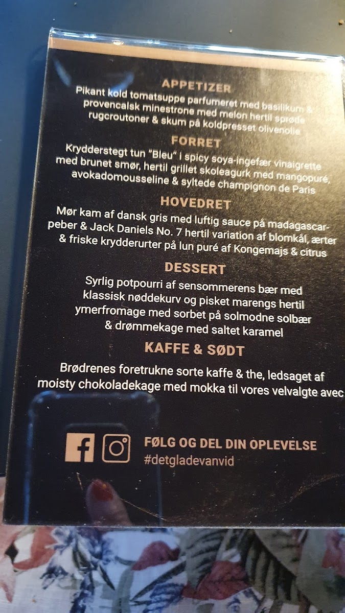 Menu Det Glade Vanvid Odense-8