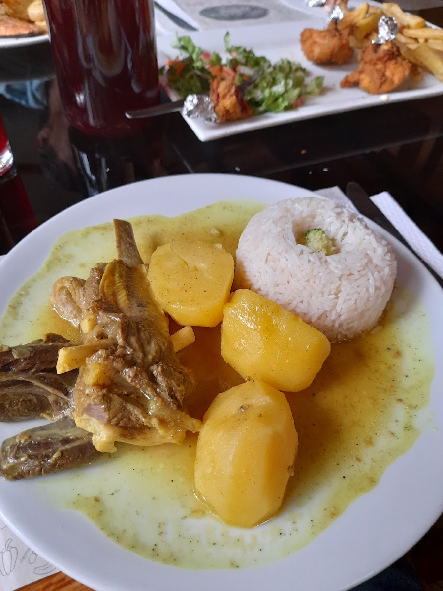 Detrás De La Catedral, Restaurante-10