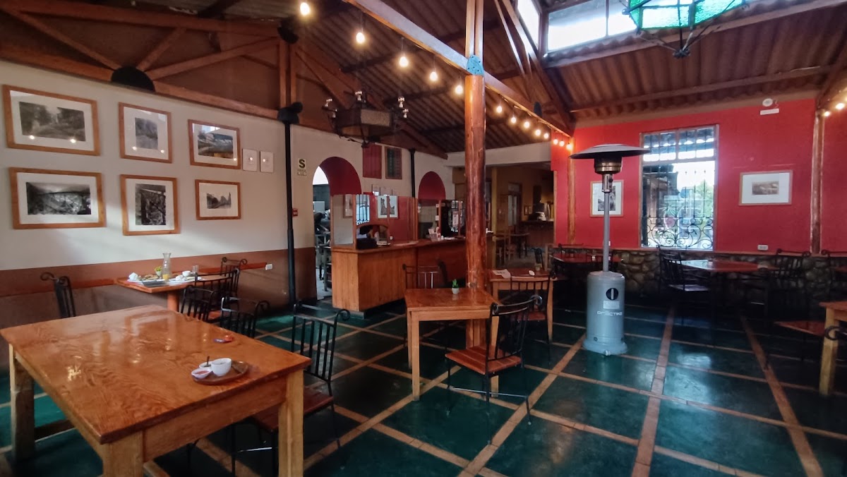 Detrás De La Catedral, Restaurante-4