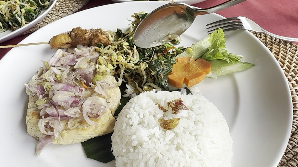 Dewata Agung Restaurant Tirtagangga-2