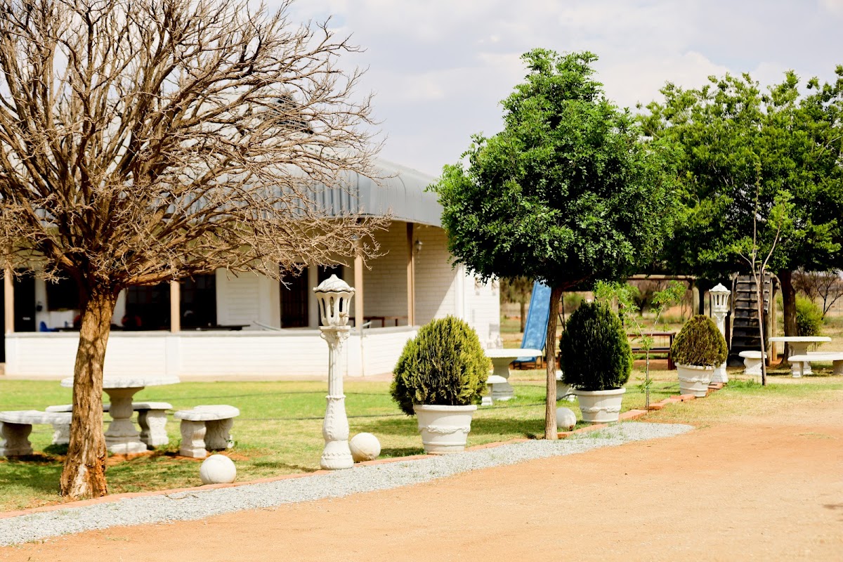Die Geel Huis B&b | Restaurant-4