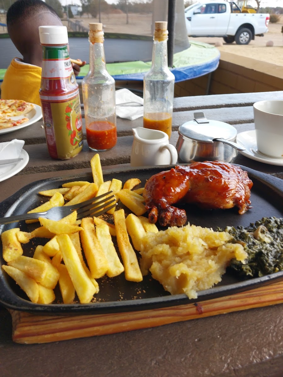 Die Geel Huis B&b | Restaurant-9