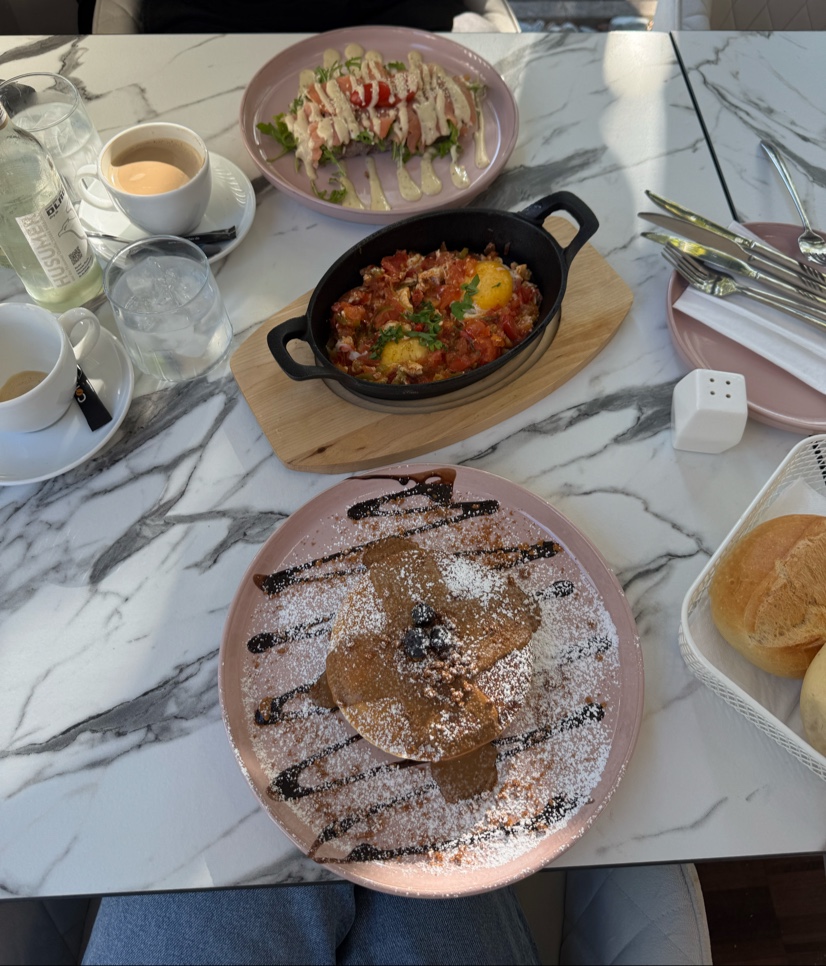 Dilan‘S Café-8