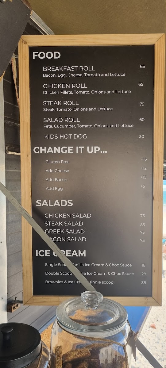 Menu Dilly Deli-5