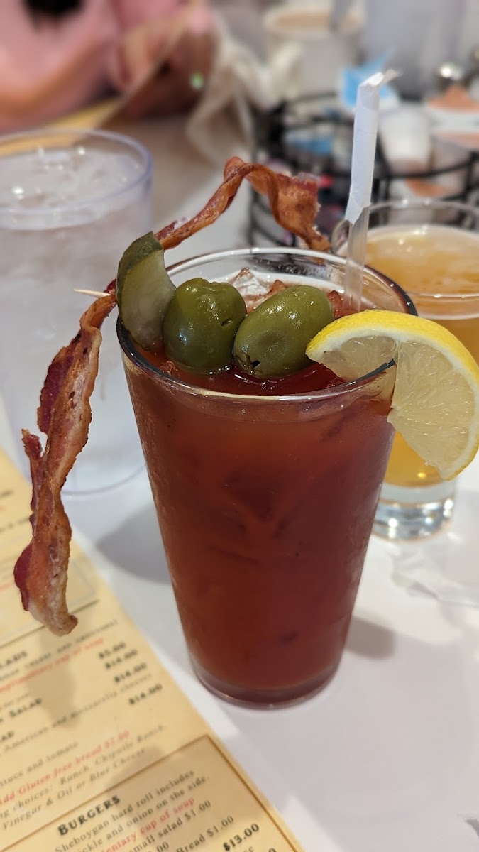 Dina's Diner-5