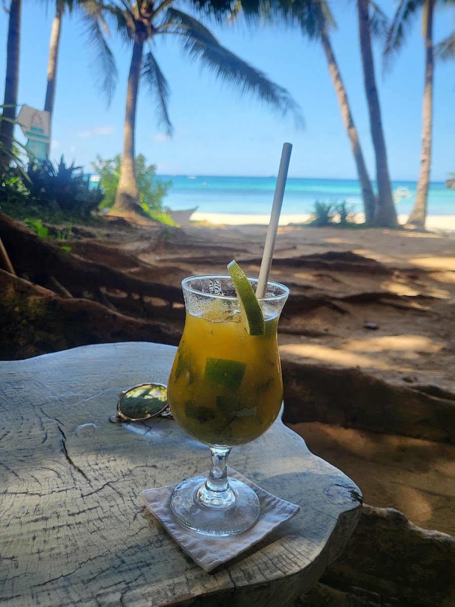 Dinibeach Bar And Restaurant-6