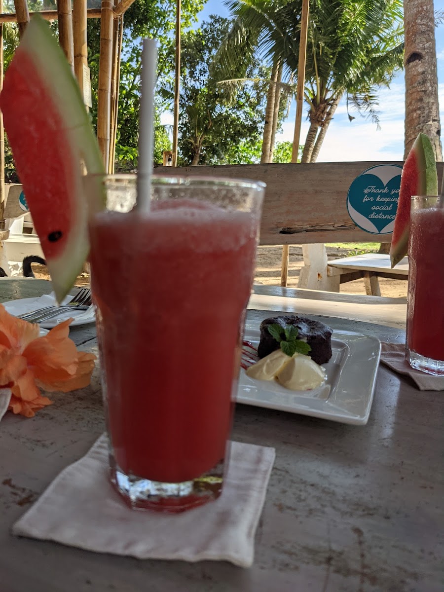 Dinibeach Bar And Restaurant-7