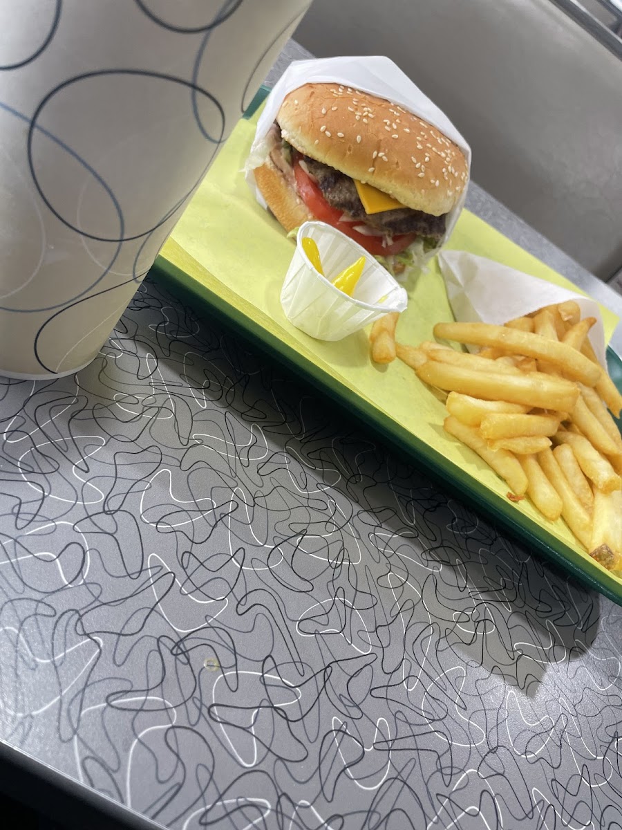 Dino's Burgers-4