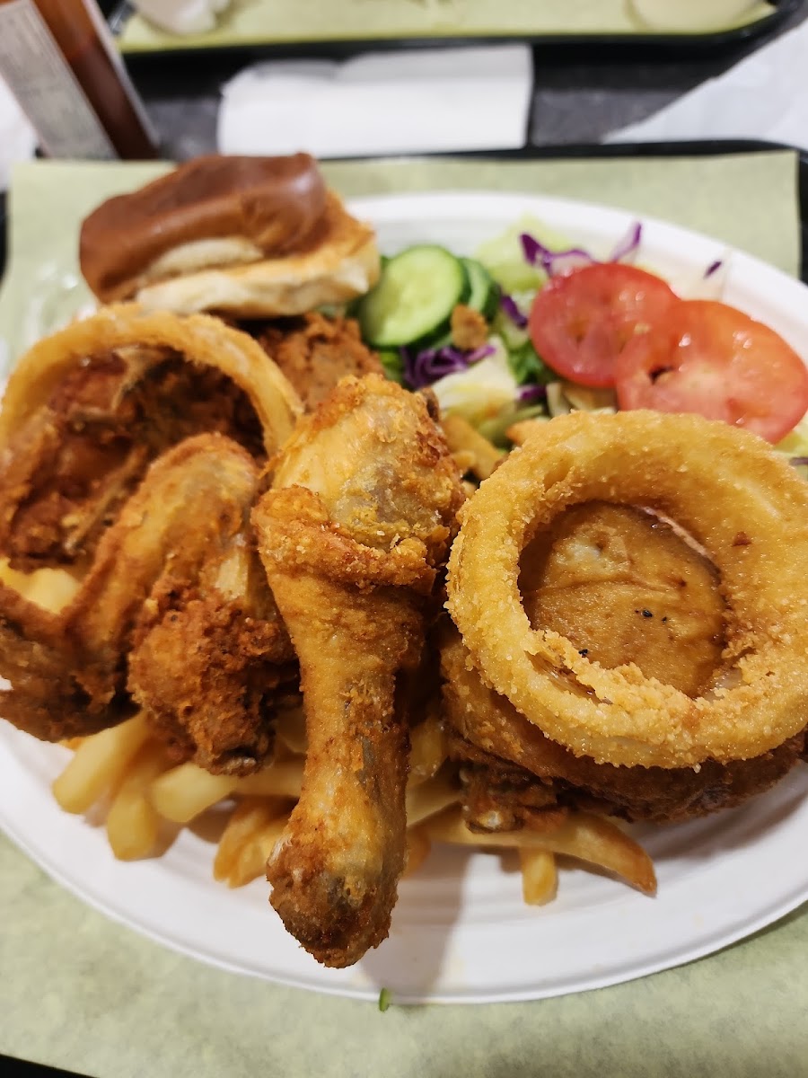 Dino's Burgers-6