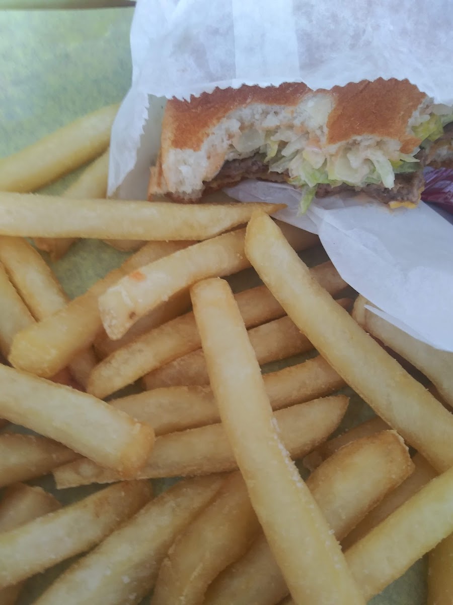 Dino's Burgers-7