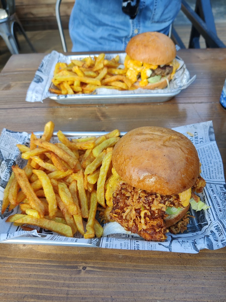 Distrikt Beer & Burger-6