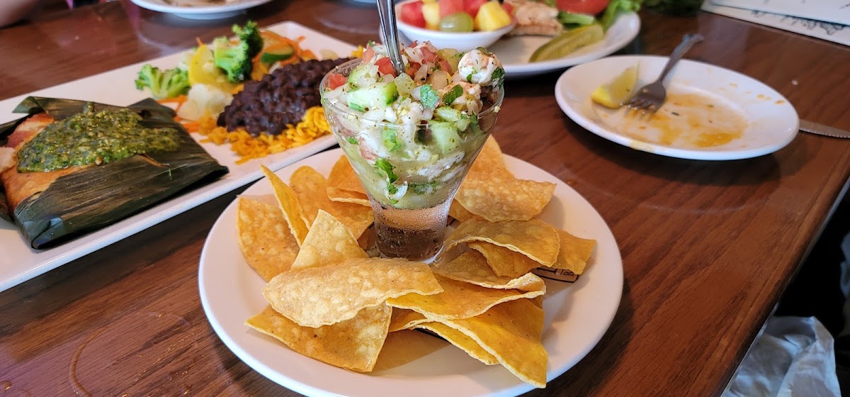 Doc Ford's Rum Bar & Grille - Ft. Myers Beach-10