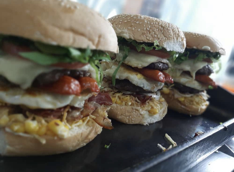 Dom Burguer Lanches-9