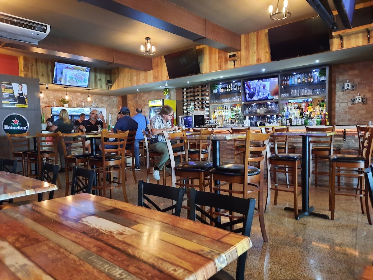 Don Julio Bar & Grill-4