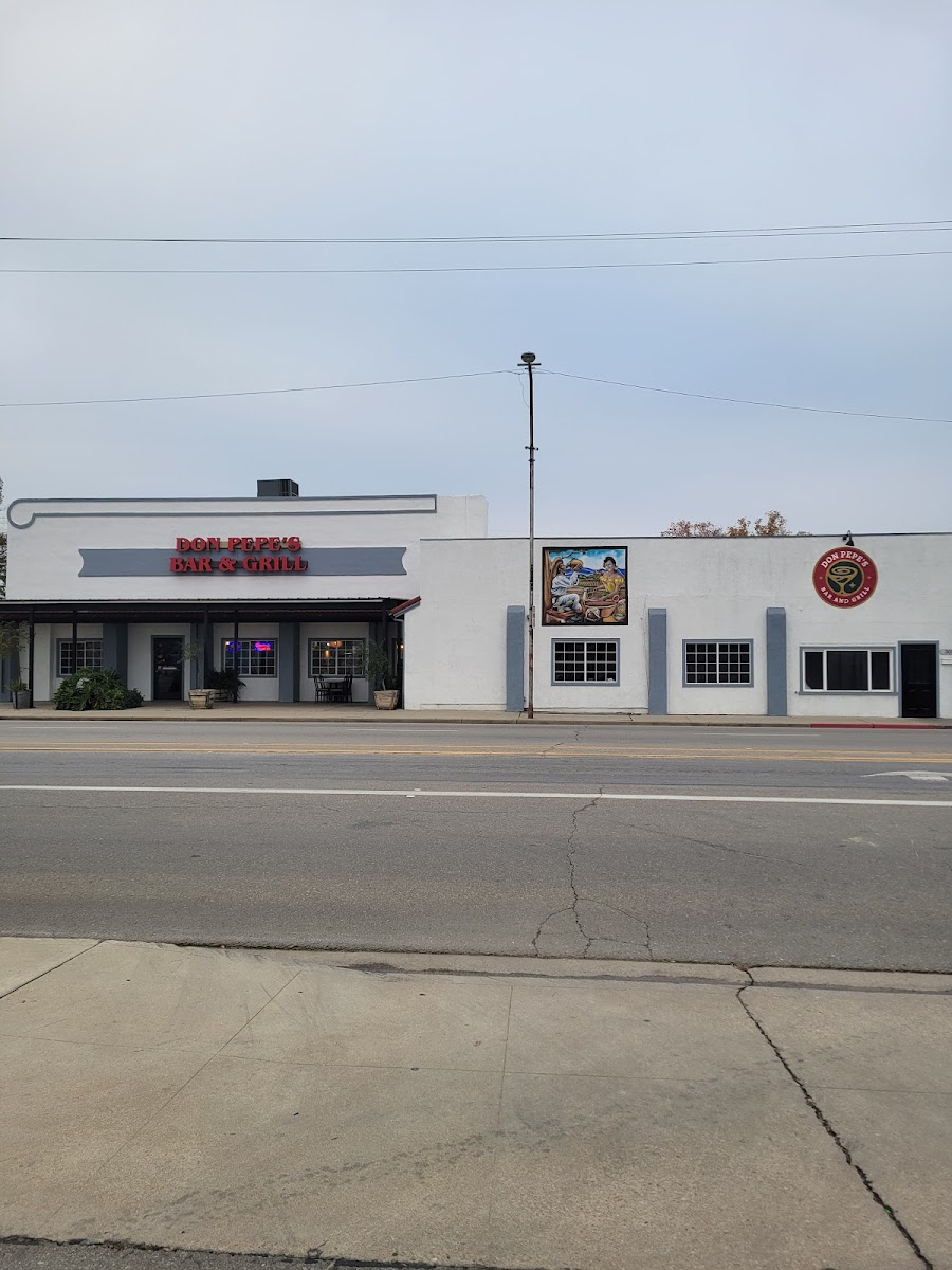 Don Pepe's Bar & Grill