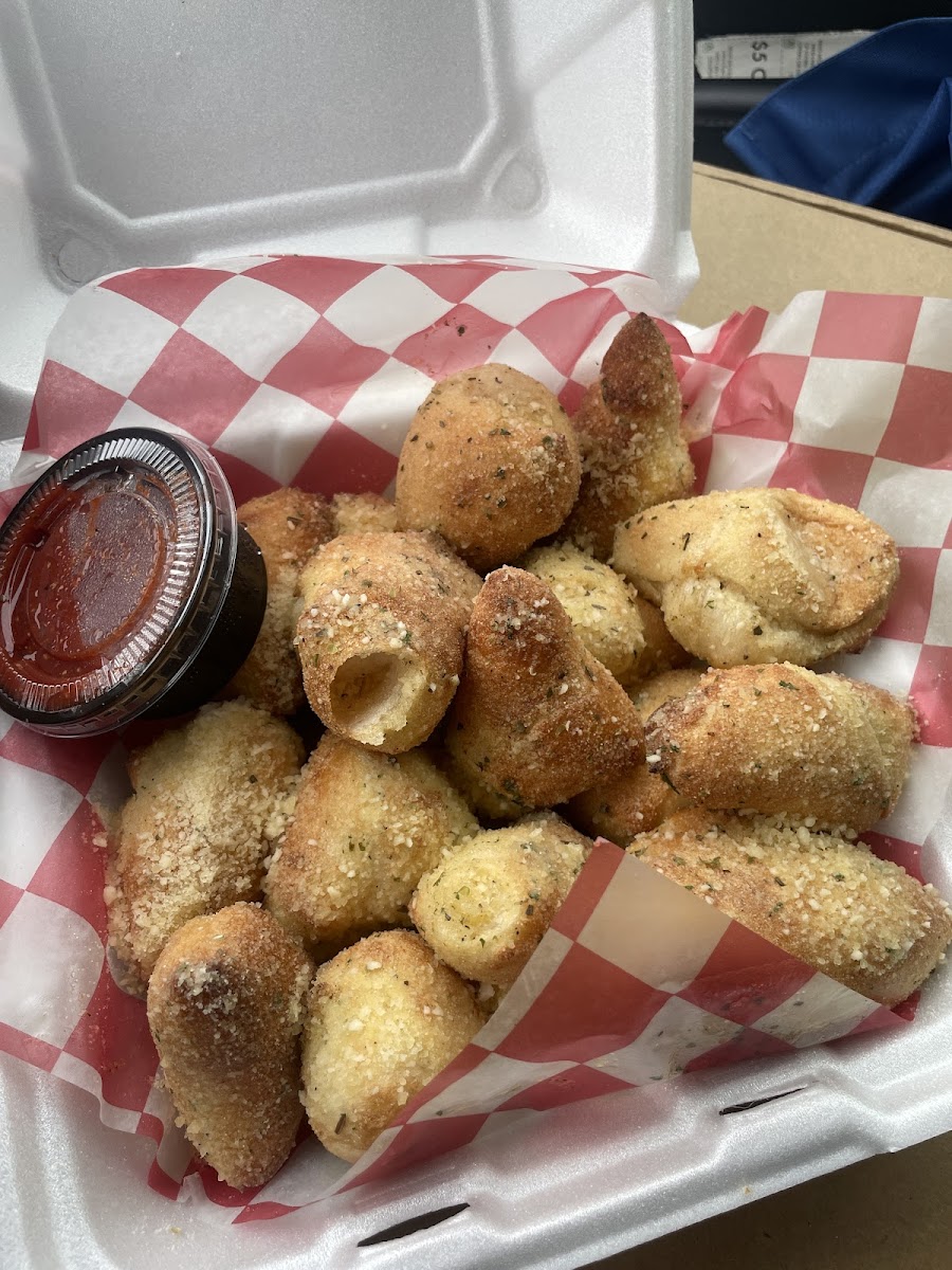 Don Petrino’S Pizzeria-5