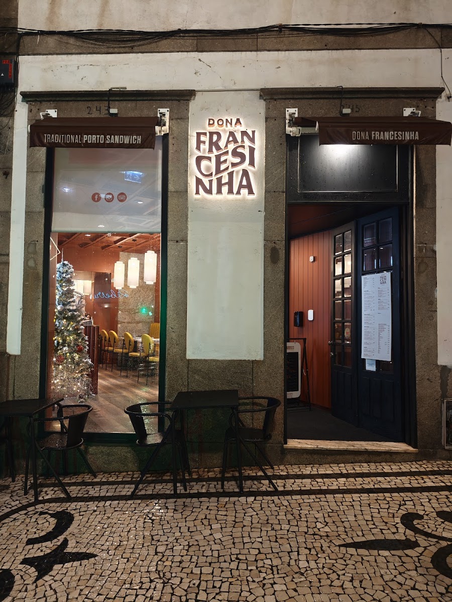 Dona Francesinha Porto Coliseu-3