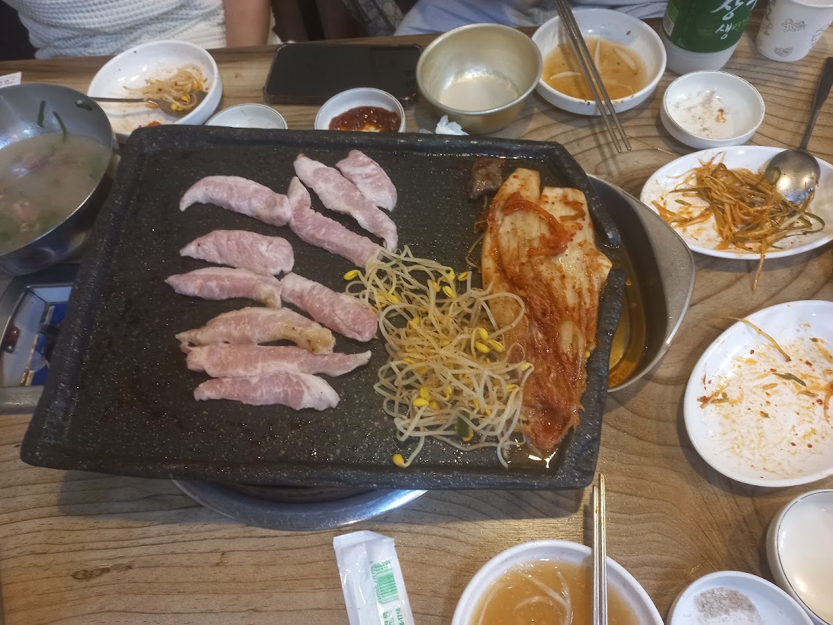 Donwooga Restaurant-10