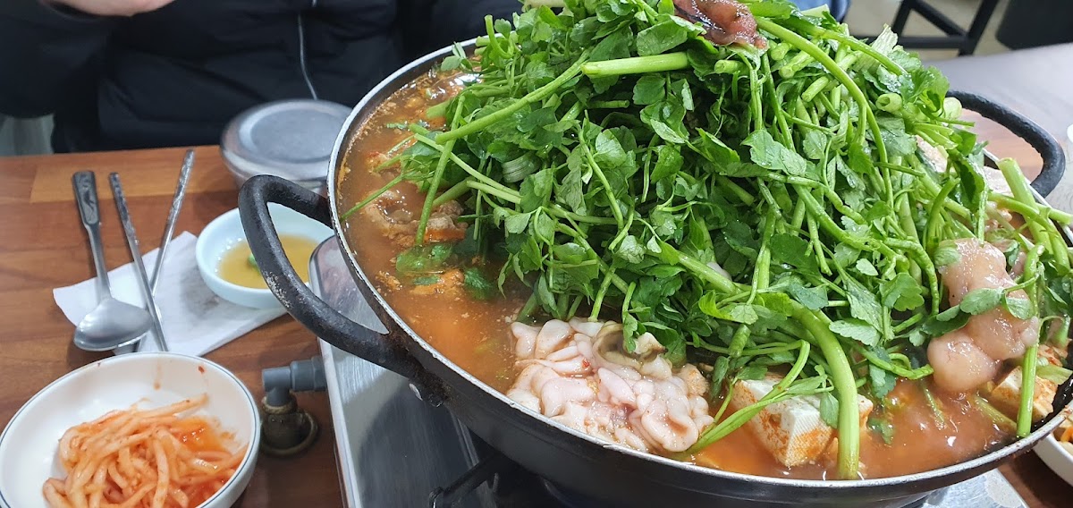 Donwooga Restaurant-8