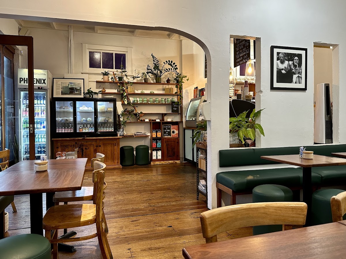 Dora's On Collingwood-4