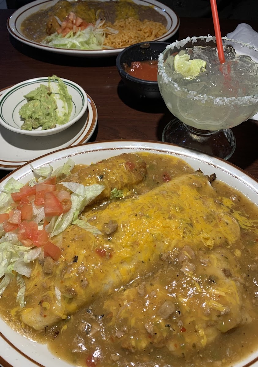 Dos Patrias Mexican Food-7