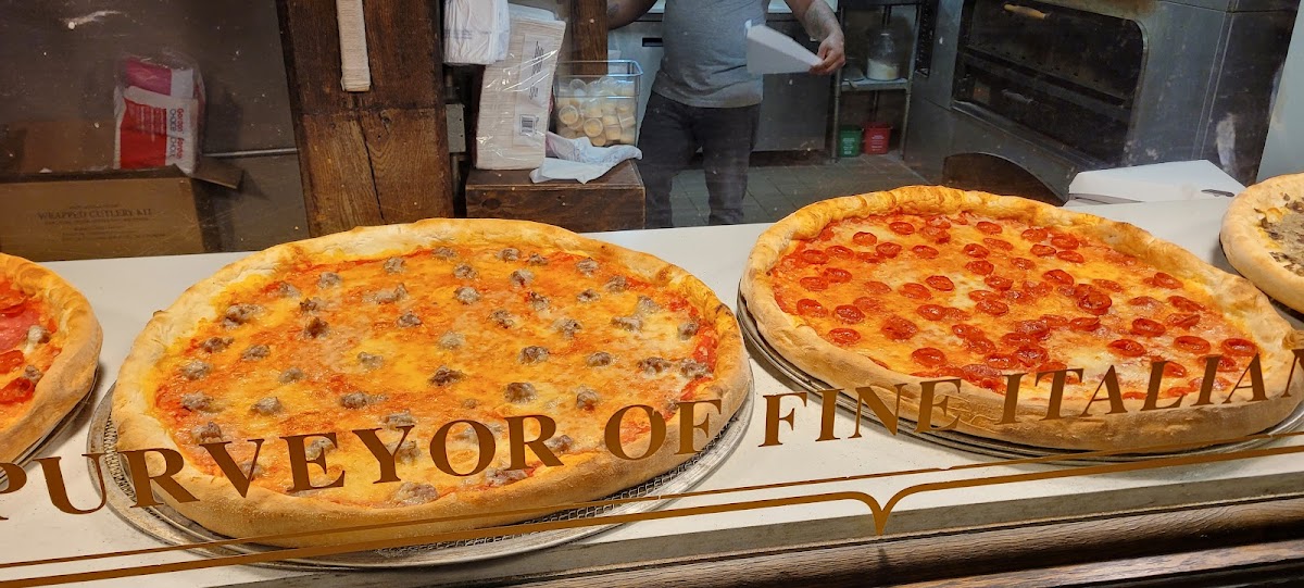 Dough Bros Pizzeria & Sub Shop-10