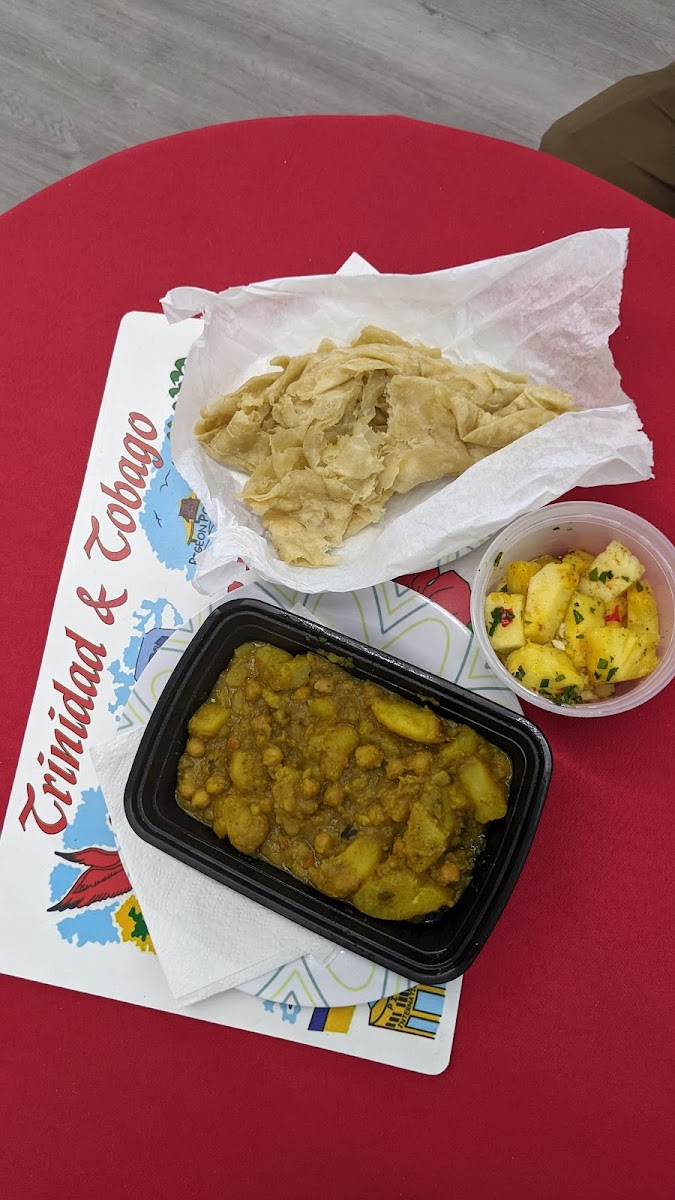 D’S Roti & Trini Cuisine-5