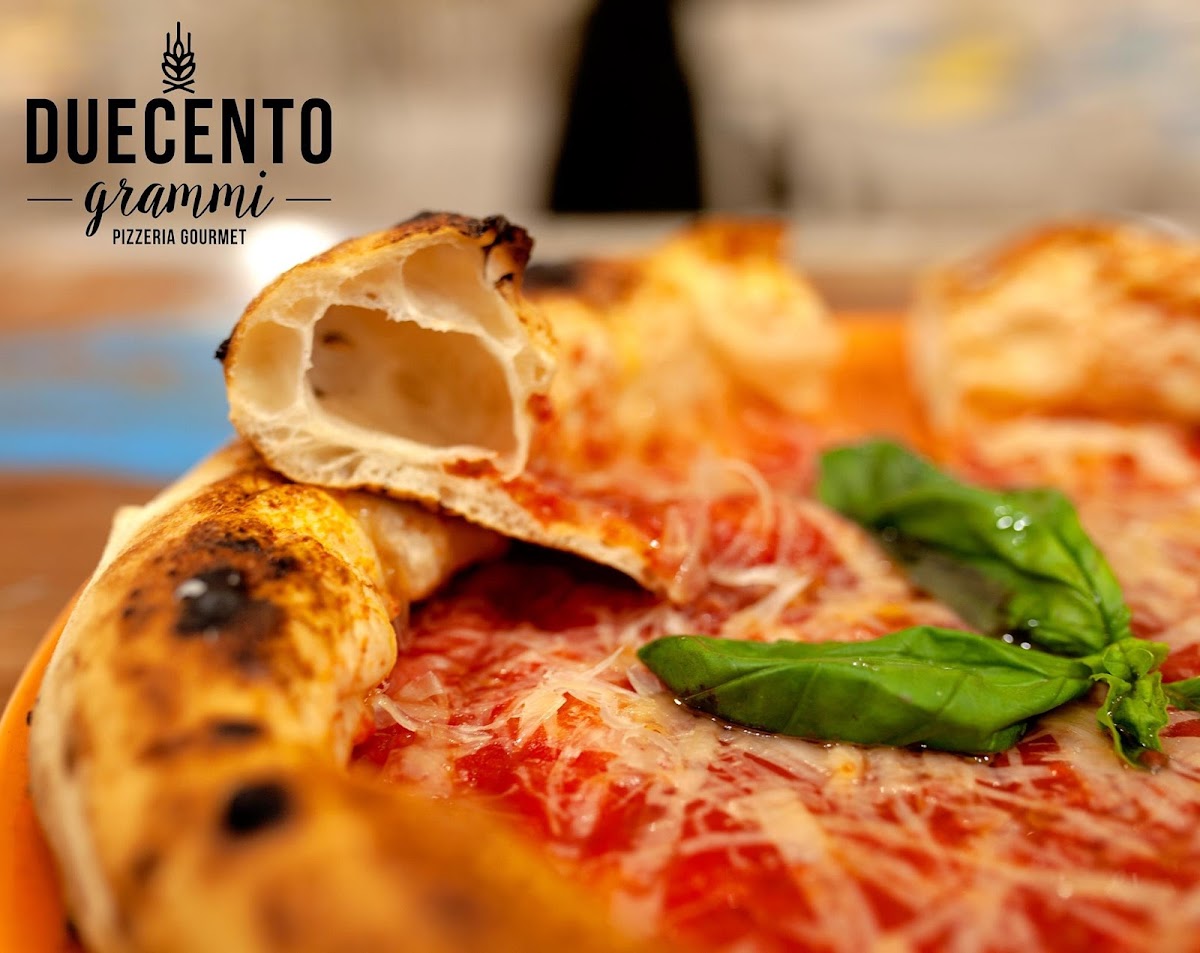 Duecento Grammi-3