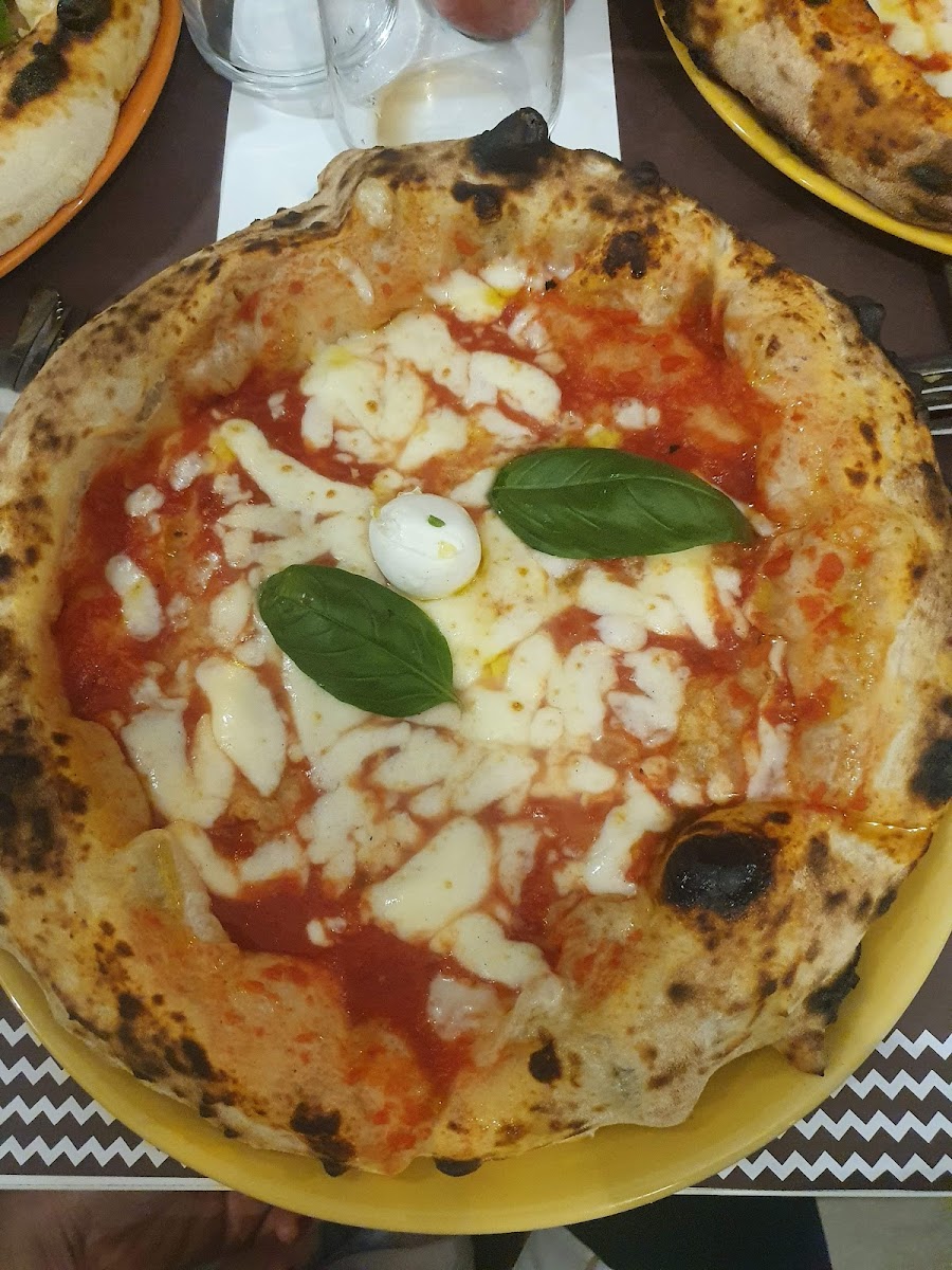 Duecento Grammi-5