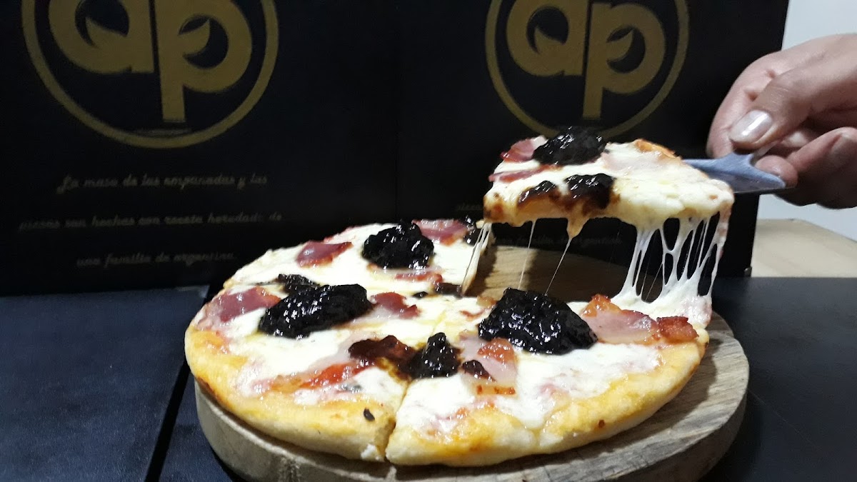 Duende's Pizza-3