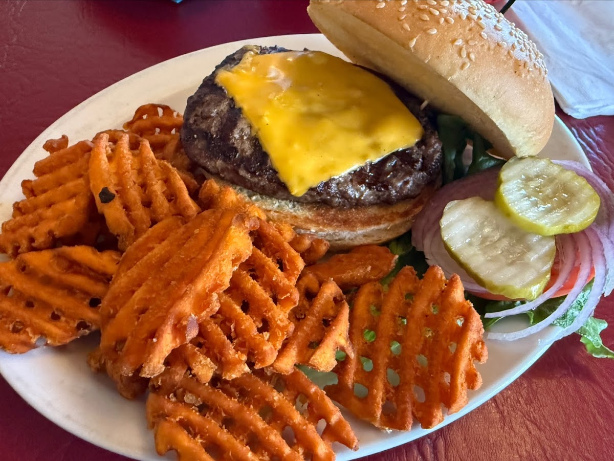 Duffy's Tavern & Family Restaurant-4