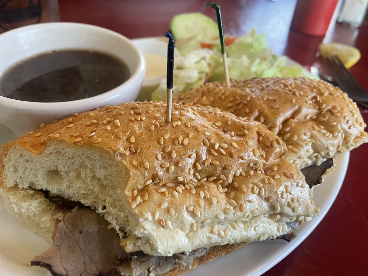 Duffy's Tavern & Family Restaurant-8