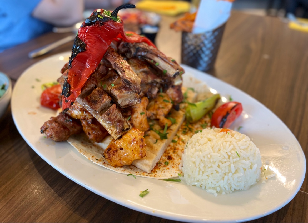 Duman Turkish Mediterranean Grill Bar-5
