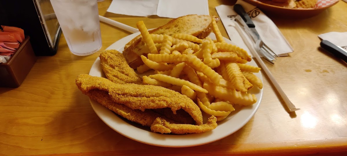 Dustin's Bar-B-Q-7