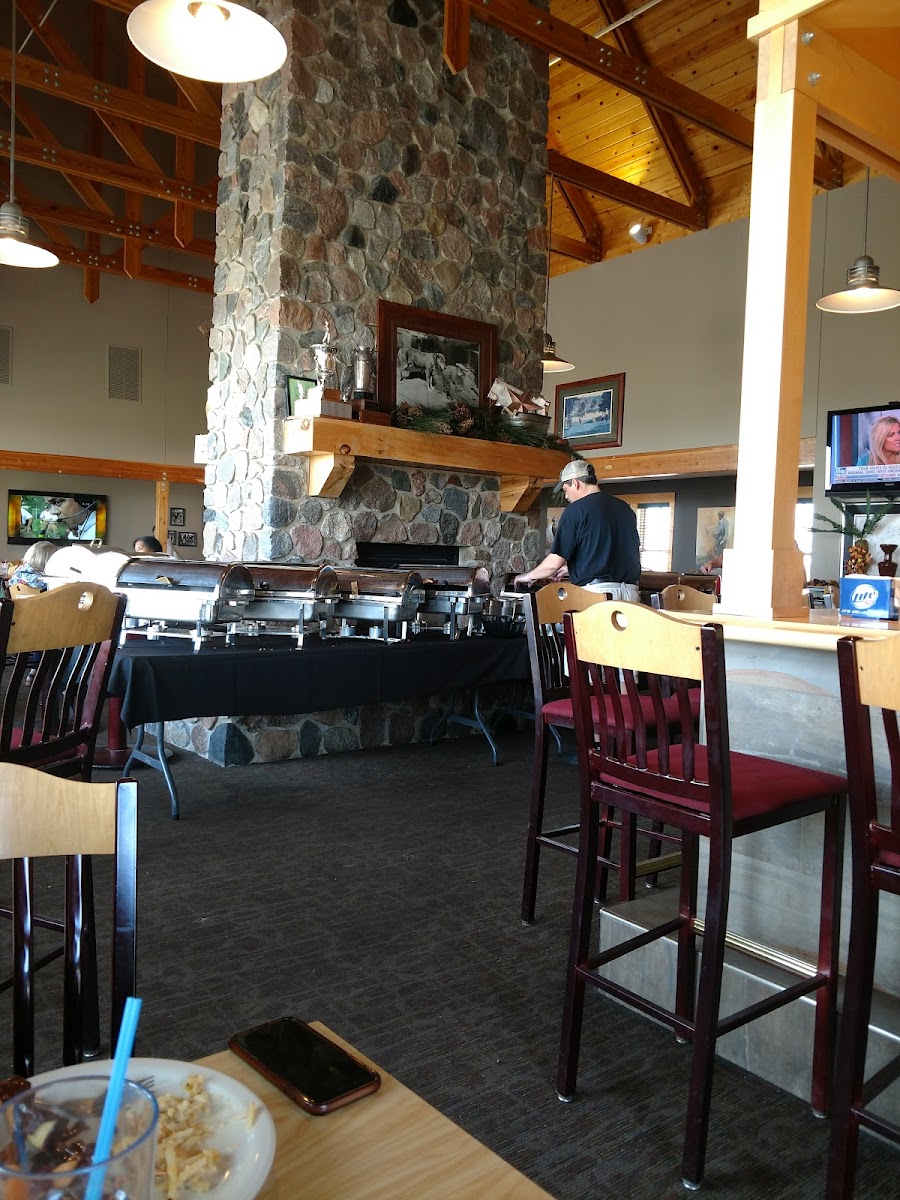 Eagles Crest Grill-9