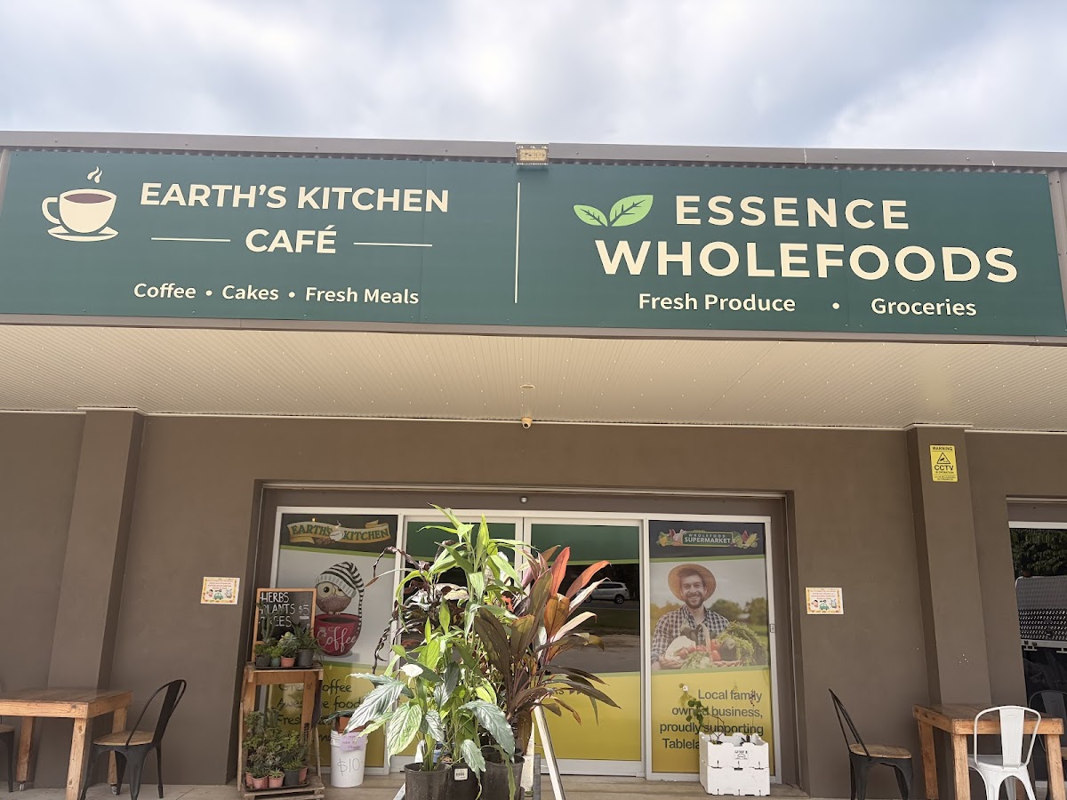 Earth's Kitchen-2