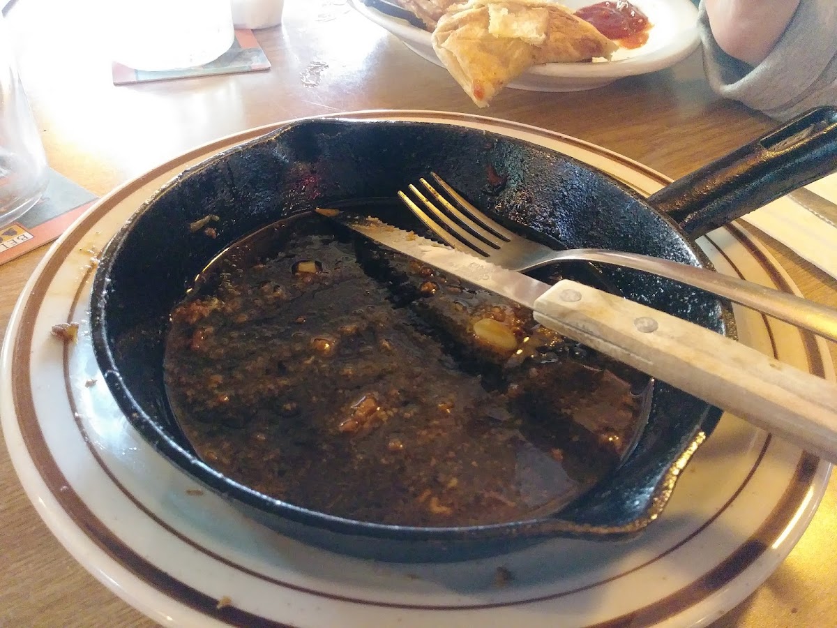 Earthwood Inn, Restaurant, & Bar-7