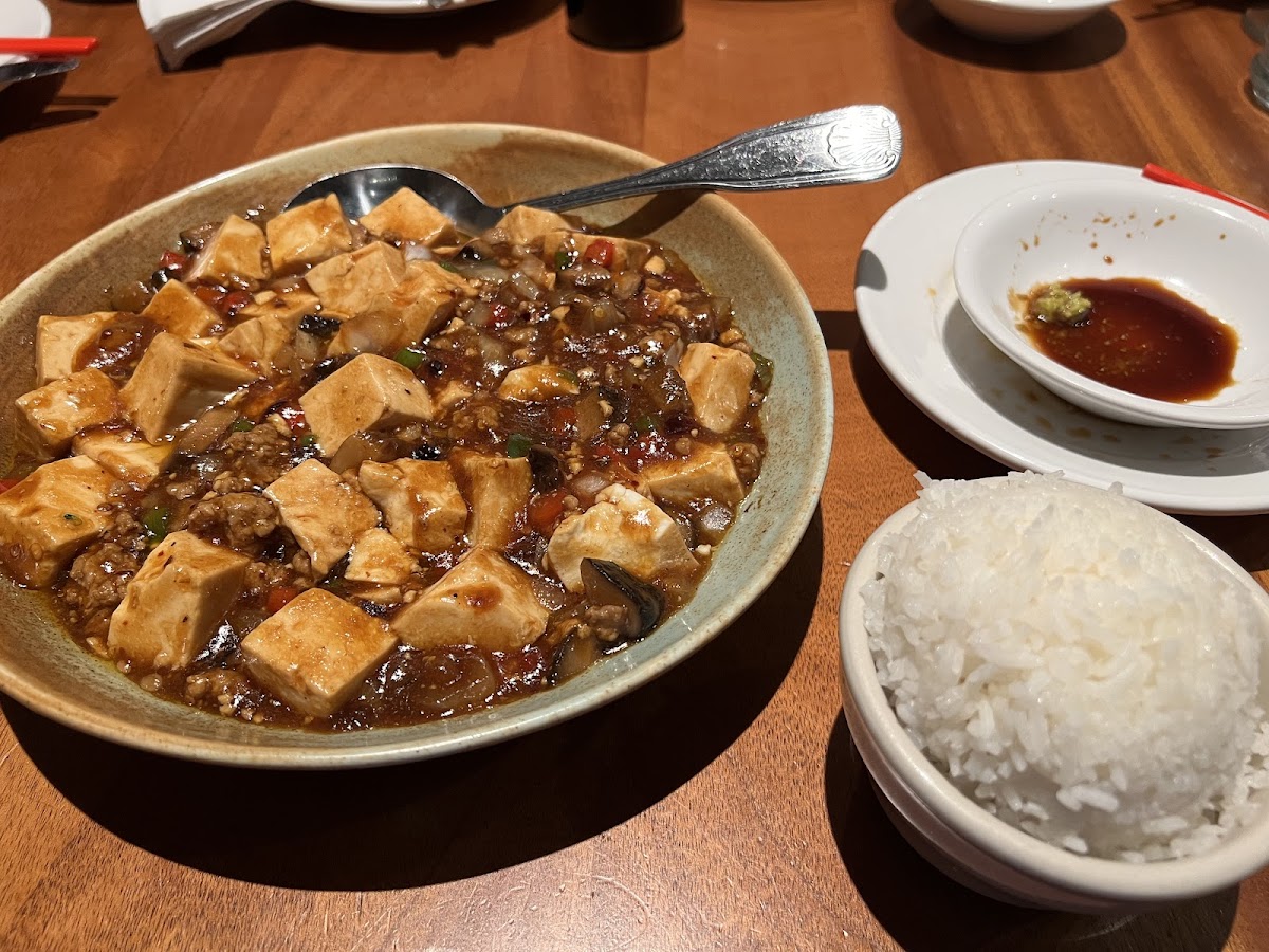 Eastwind Chinese Restaurant & Noodle Bar-9
